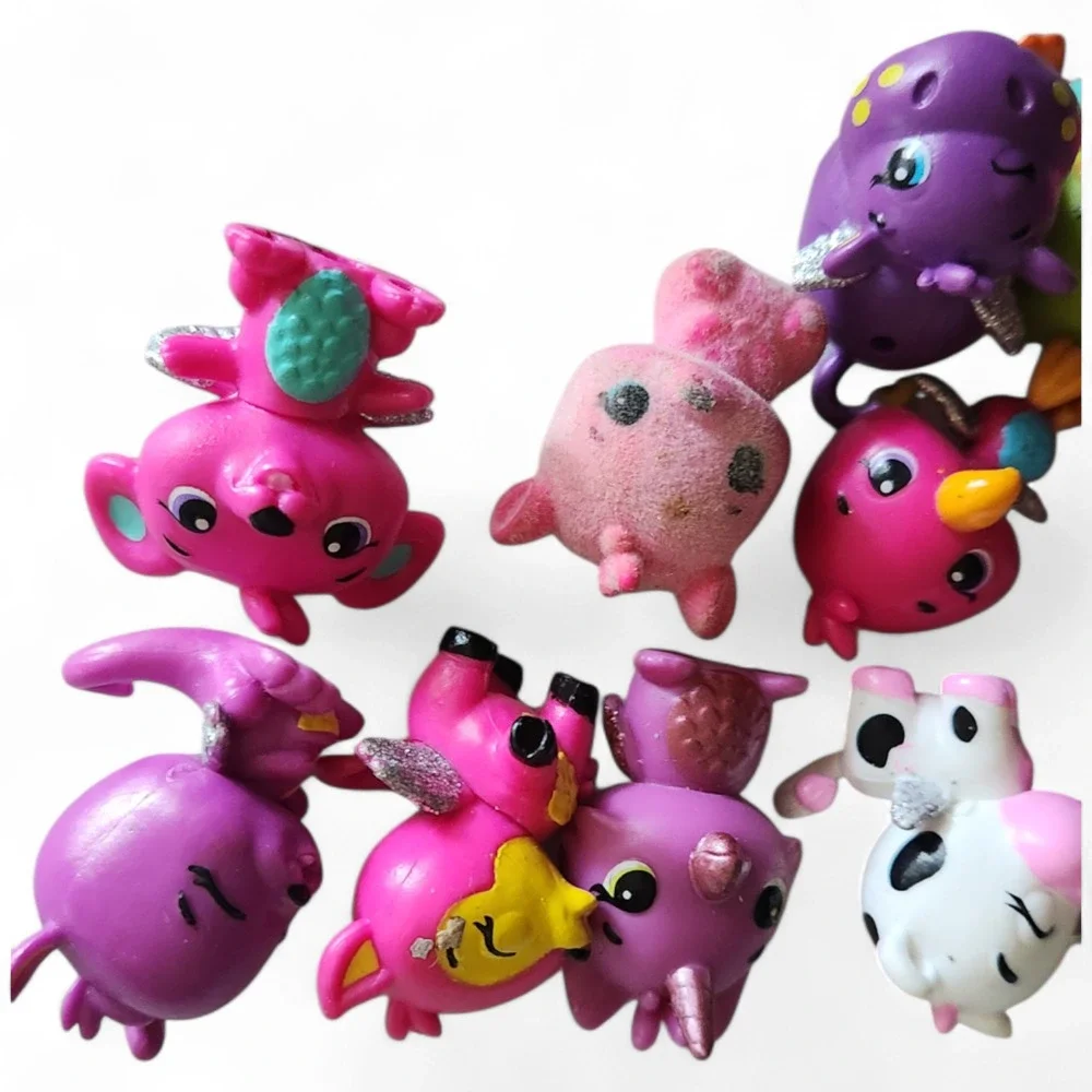 16 Hatchimals Glitter Wings Colleggtibles Lot‎ Mini Figures Collectibles